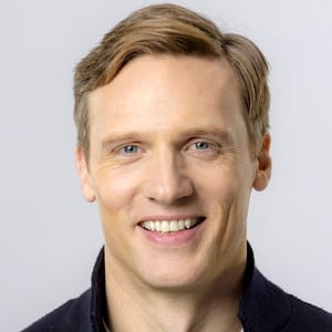 Teddy Sears