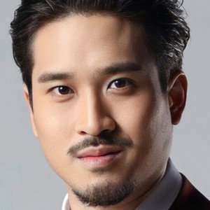 ภัทร เอกแสงกุล