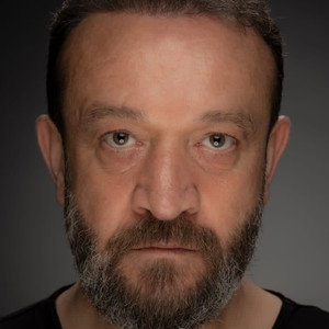 Şener Savaş