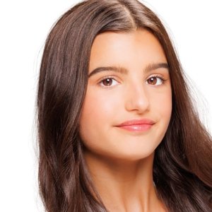 Ella Kaminski