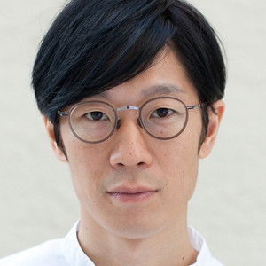 大塚ヒロタ