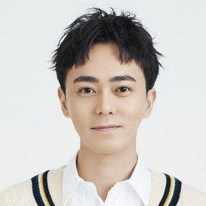 曲哲明