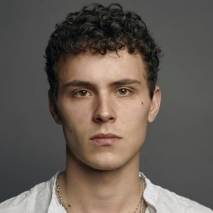 Arón Piper