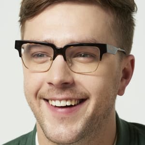 Iain Stirling