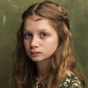 Olivia Lynes