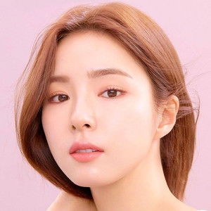 신세경
