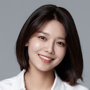최수영