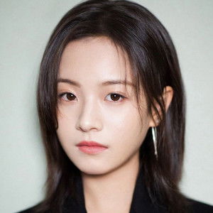 李庚希
