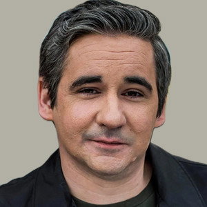 Iain Robertson