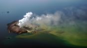 The Volcano: Rescue from Whakaari Fragman