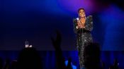 Sommore: Chandelier Fly Fragman