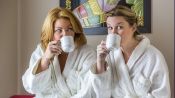 Mom's Day Away Fragman