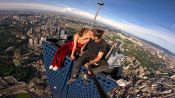Skywalkers: A Love Story Fragman
