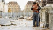The Lovers on the Bridge Fragman