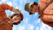 Holes Fragman