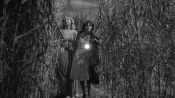 I Walked with a Zombie Fragman