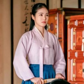 Jeongnyeon: The Star is Born