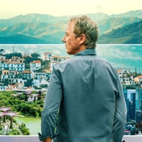 Live to 100: Secrets of the Blue Zones
